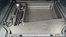 Land Rover Defender 3.0 D250 SE 110 5dr Auto Diesel Estate